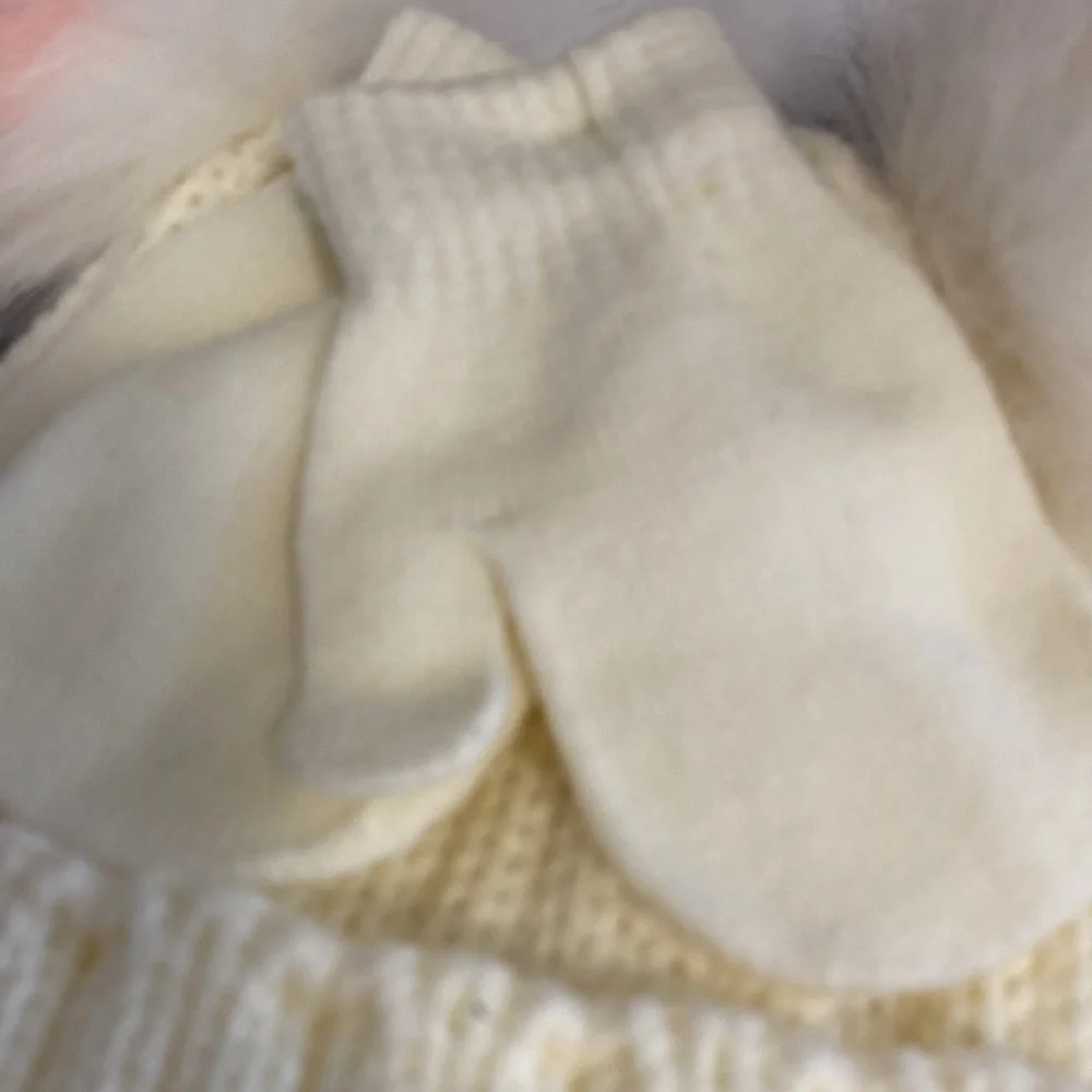 🎀 5/$20 🎀 Toddler Curls & Pearls Couture Winter Hat Beanie and Mitten Set